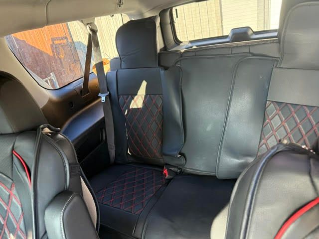Used 2020 Chevrolet Suburban Premier RWD image 9