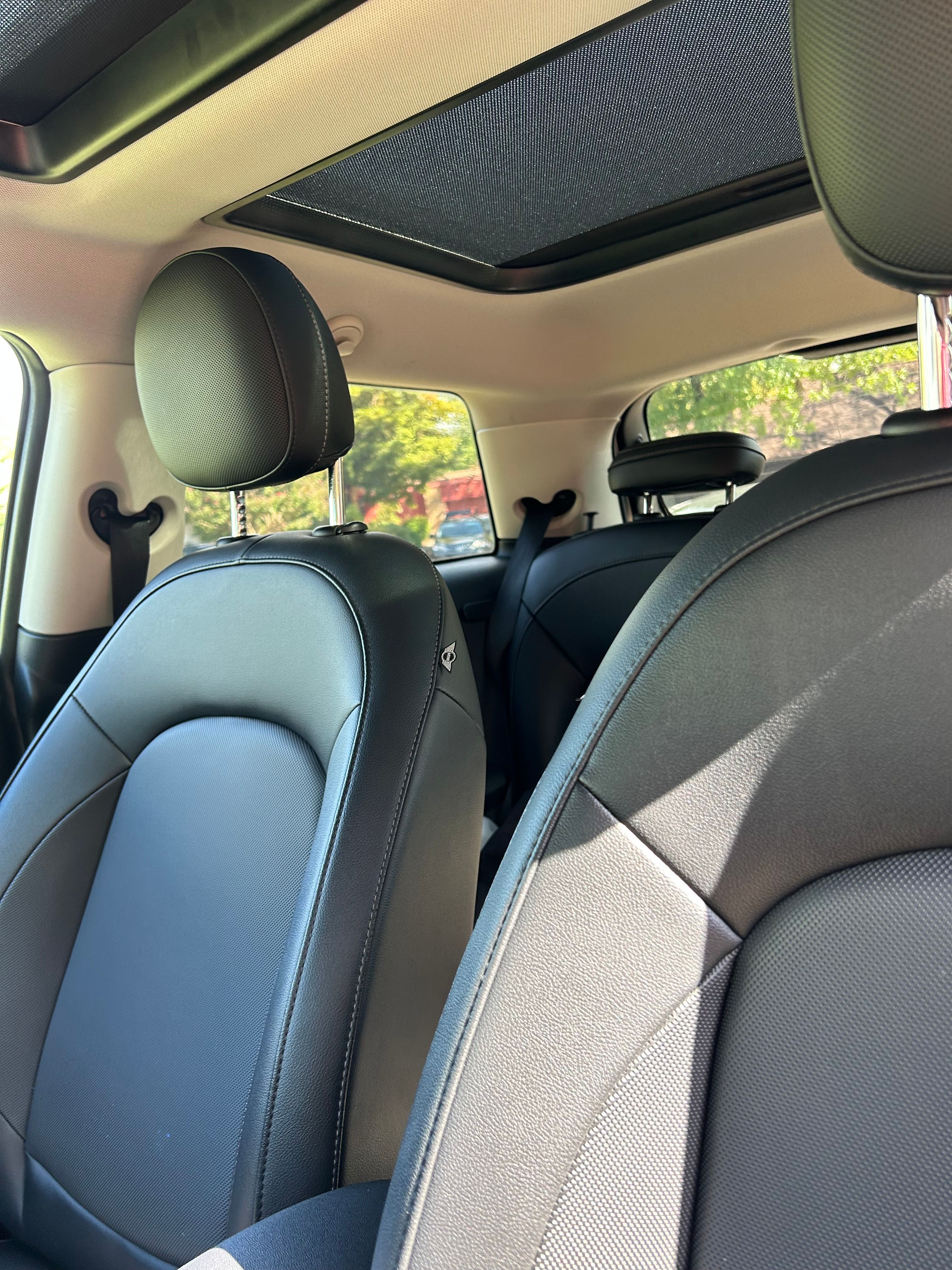Used 2015 MINI Cooper 2-Door Hardtop FWD image 13