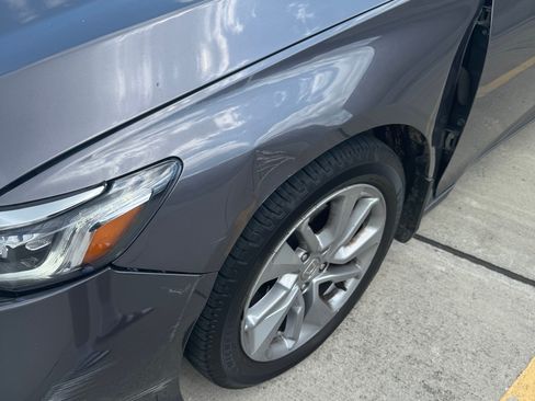 Used 2018 Honda Accord LX image 18