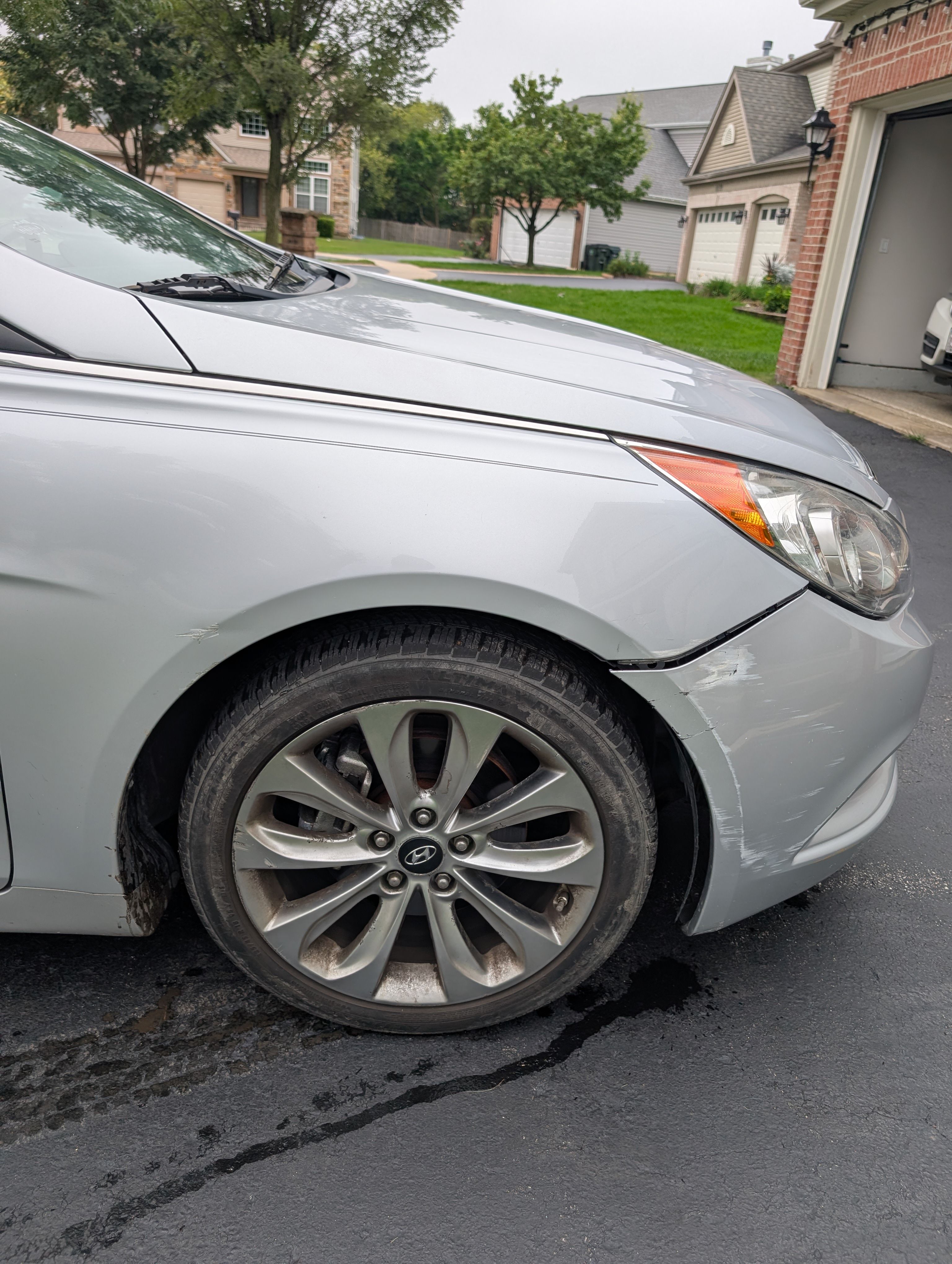 Used 2011 Hyundai Sonata SE FWD image 4