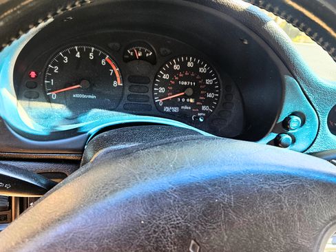 Used 1998 Mitsubishi 3000GT image 12