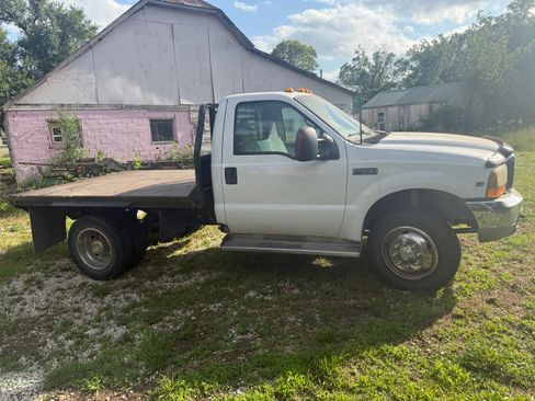 Used 1999 Ford F450 2WD Regular Cab Super Duty image 4