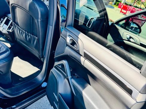 Used 2013 Porsche Cayenne Diesel image 14