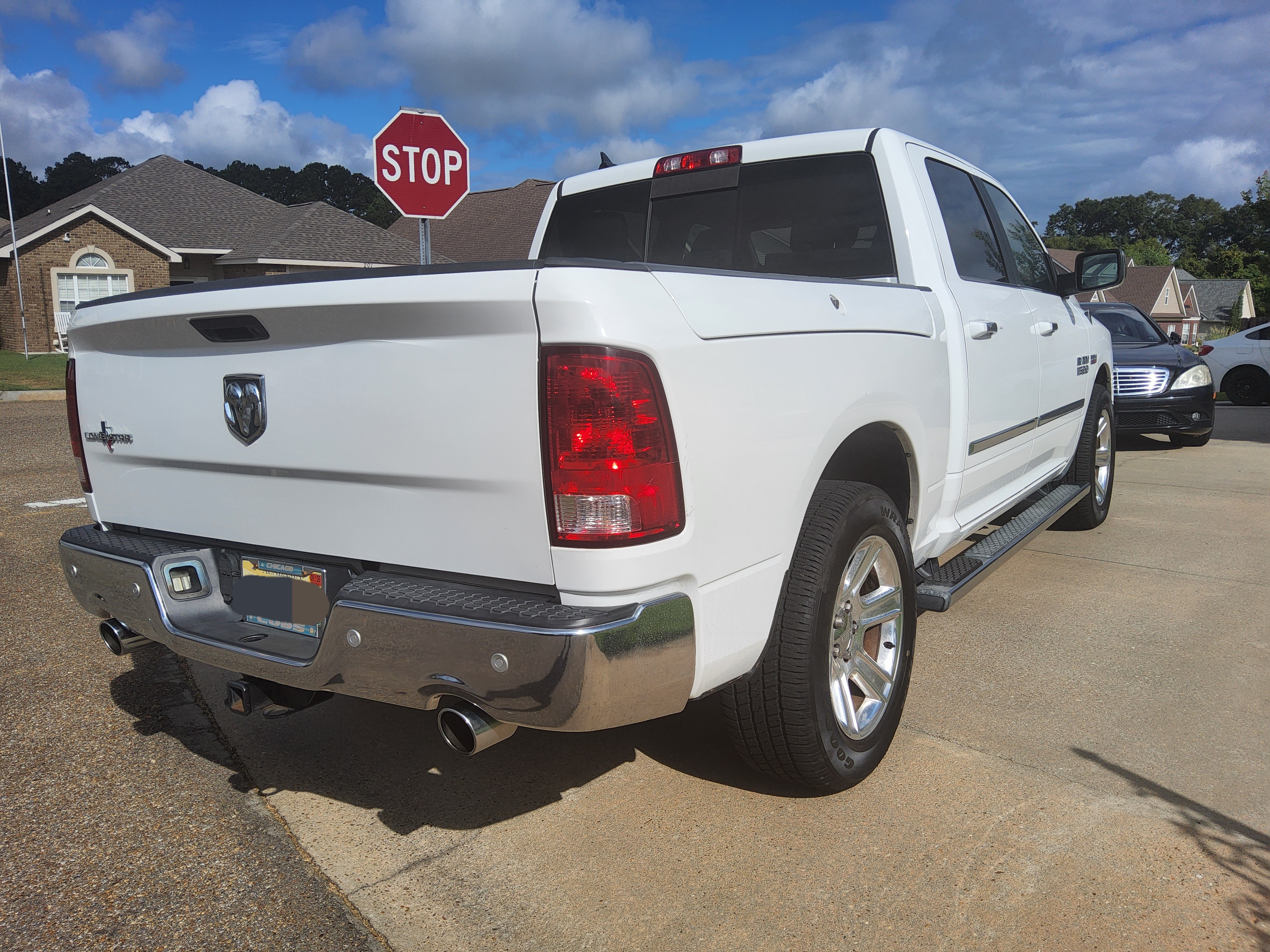 Used 2017 RAM 1500 Lone Star RWD image 2