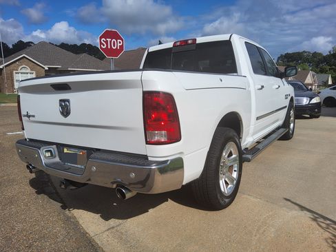 Used 2017 RAM 1500 Lone Star RWD image 2