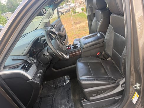 Used 2016 GMC Yukon SLT AWD/4WD image 22