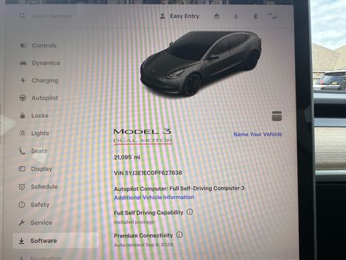 Used 2023 Tesla Model 3 Performance image 16