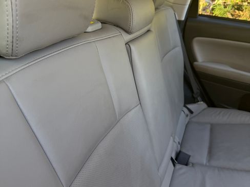 Used 2017 Subaru Forester 2.5i Limited w/ Popular Package #2 image 16