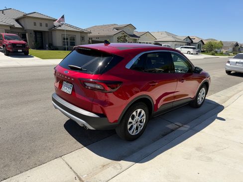 Used 2023 Ford Escape Active w/ Tech Pack #1 image 6