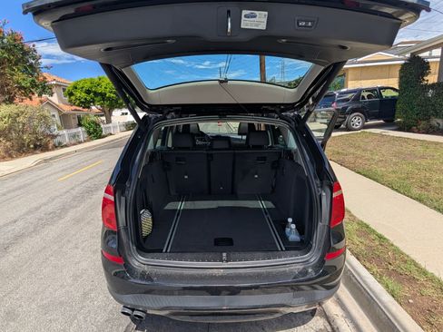 Used 2017 BMW X3 sDrive28i RWD image 12