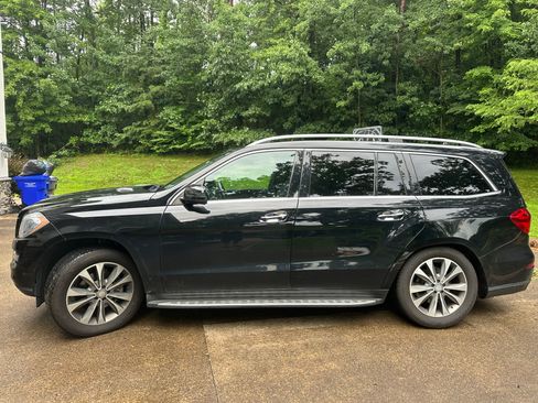 Used 2016 Mercedes-Benz GL 450 4MATIC image 2