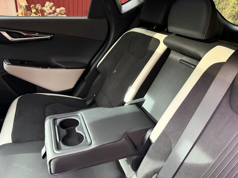 Used 2023 Kia EV6 GT-Line w/ GT-Line Suede Seat Package image 20