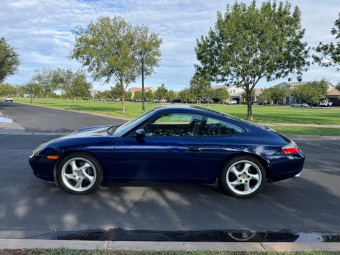 Used 2001 Porsche 911 GT3 RS image 8