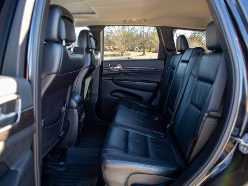 Used 2012 Jeep Grand Cherokee Altitude image 10