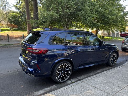 Used 2021 BMW X5 M w/ Executive Package AWD/4WD image 9