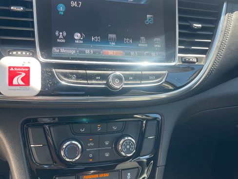 Used 2019 Buick Encore Preferred image 10