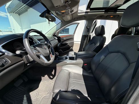 Used 2014 Cadillac SRX Luxury FWD image 9
