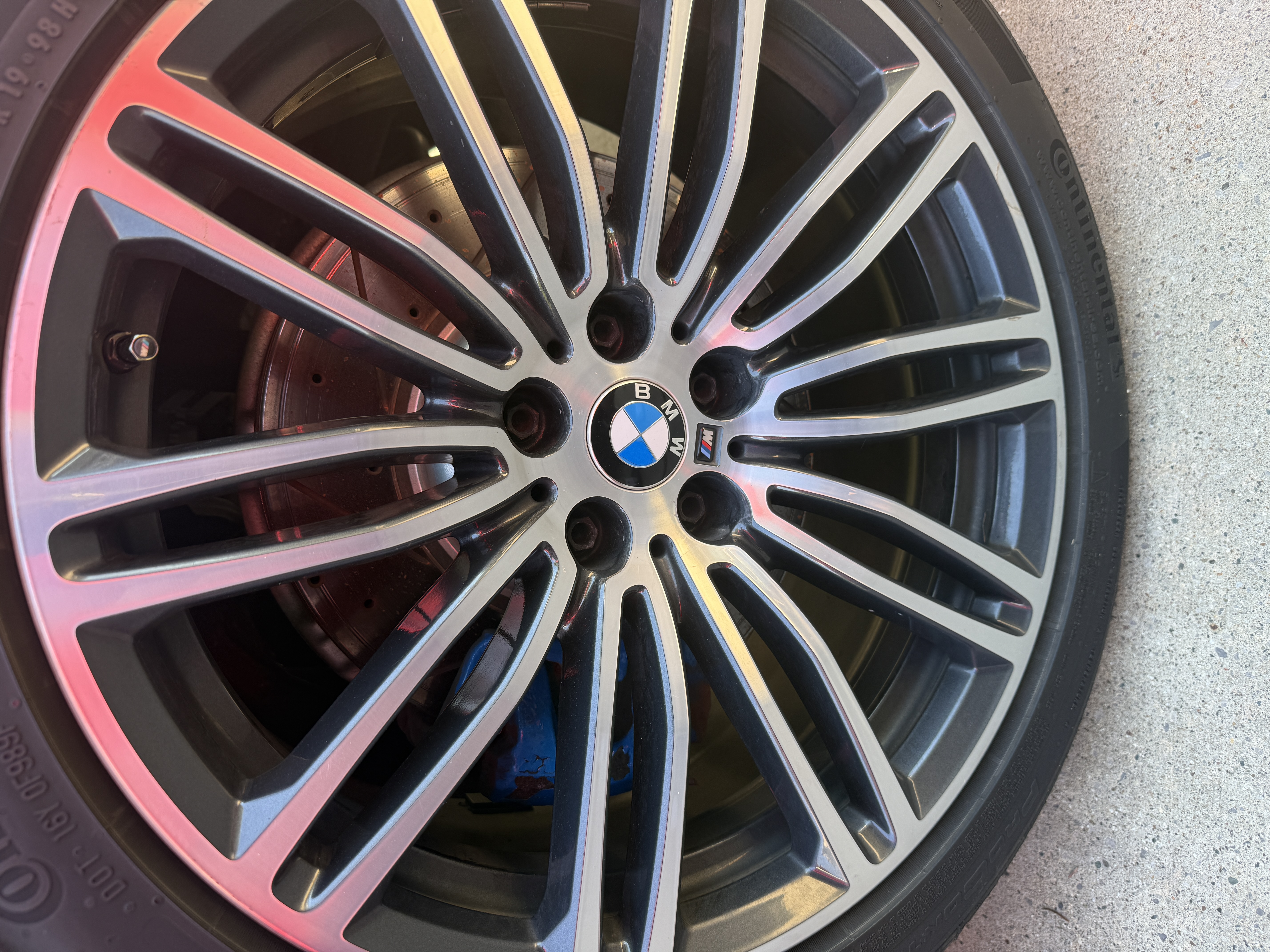 Used 2018 BMW 540i xDrive AWD/4WD image 15
