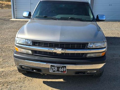 Used 2000 Chevrolet Silverado 2500 LT image 9