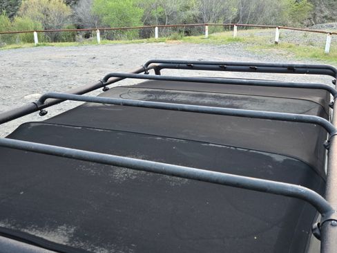 Used 2015 Jeep Wrangler Unlimited Rubicon image 17