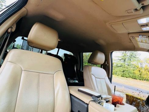 Used 2011 Ford F350 Lariat w/ Camper Pkg AWD/4WD image 8