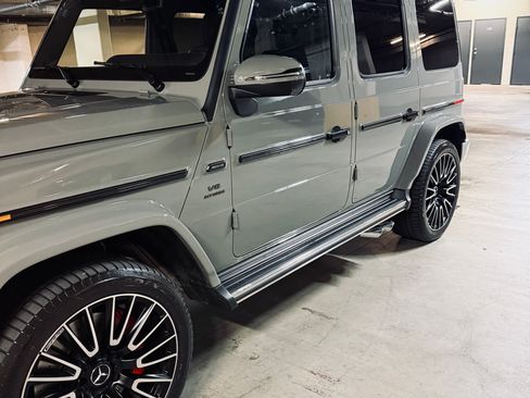 Used 2025 Mercedes-Benz G 63 AMG 4MATIC image 2