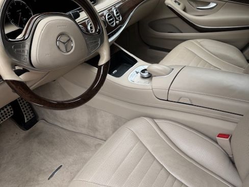 Used 2014 Mercedes-Benz S 550 Sedan image 8