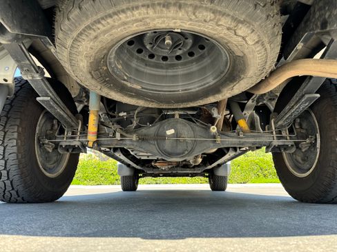 Used 2001 Toyota Tundra Limited image 20