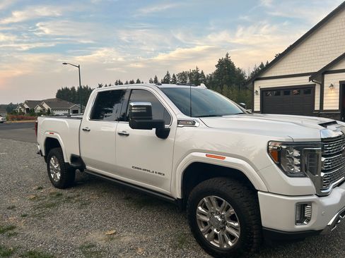 Used 2023 GMC Sierra 3500 Denali w/ Denali Ultimate Package image 1