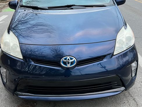 Used 2013 Toyota Prius Two FWD image 4