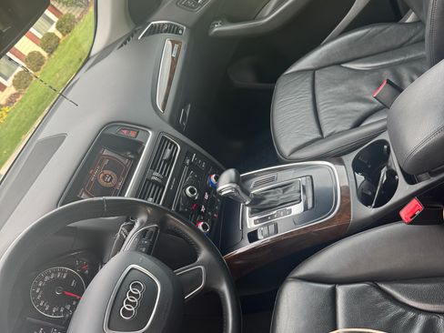 Used 2015 Audi Q5 2.0T Premium image 12