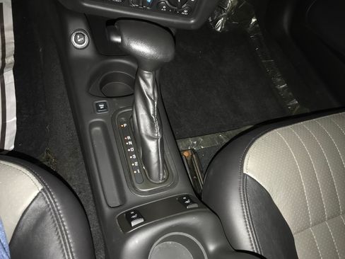 Used 2002 Chevrolet Monte Carlo SS w/ Pace Car Replica Pkg image 21