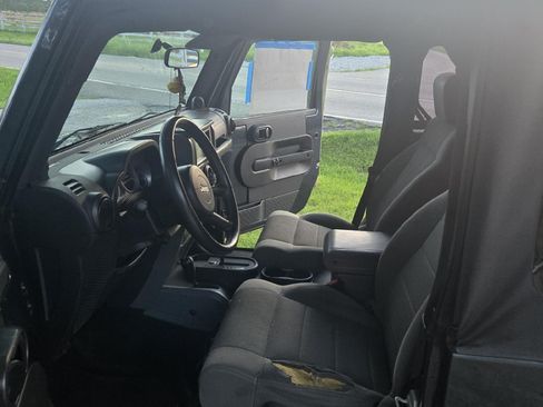 Used 2007 Jeep Wrangler Sahara w/ PWR Convenience Group image 5