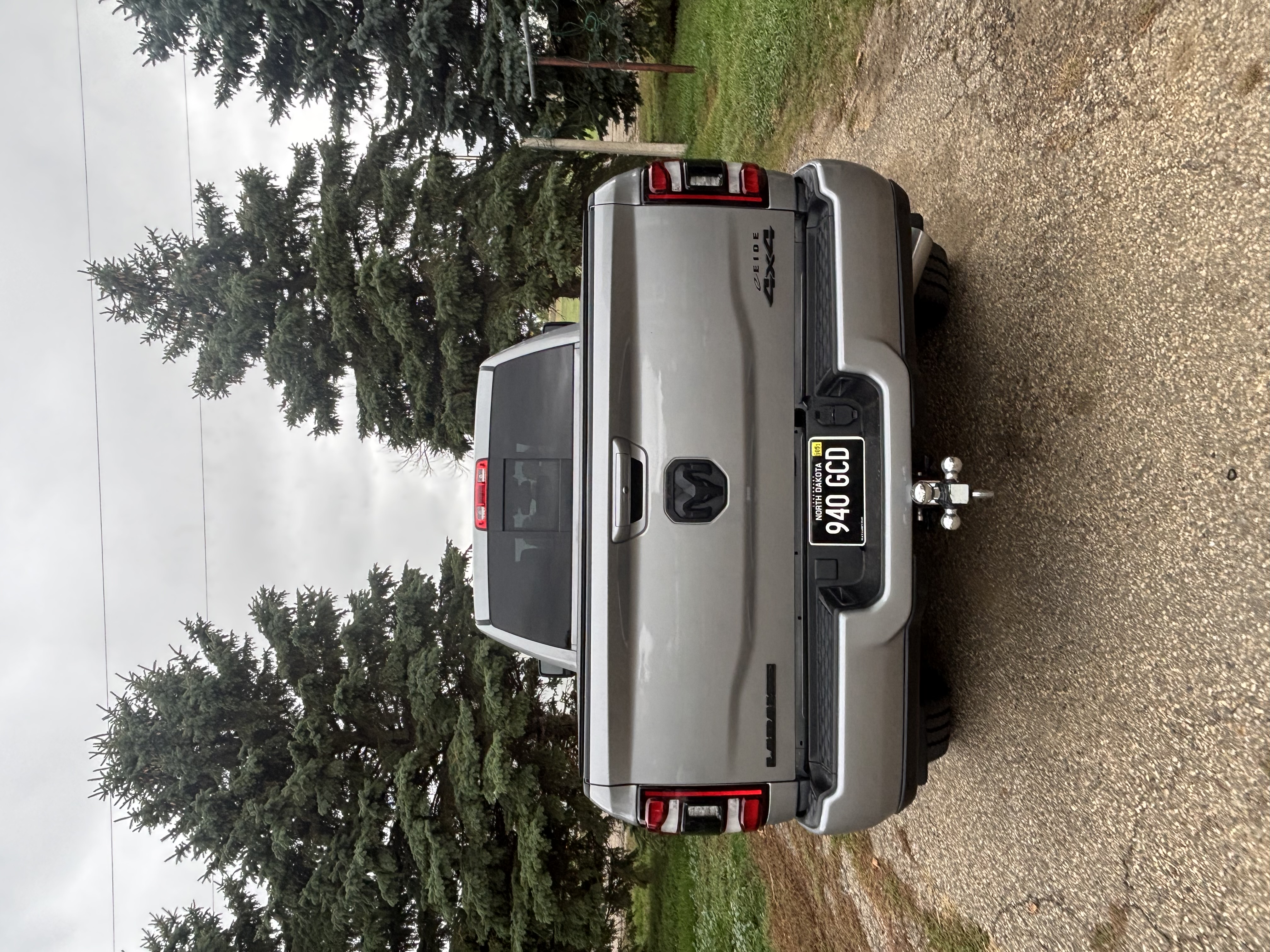 Used 2024 RAM 2500 Laramie w/ Night Edition AWD/4WD image 6