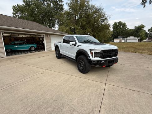Used 2025 Ford F150 Raptor w/ Equipment Group 803A Raptor R image 4