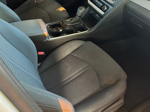 Used 2019 Hyundai Sonata SE FWD image 13