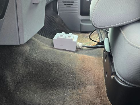 Used 2012 Ford F250 XLT w/ XLT Interior Pkg image 13