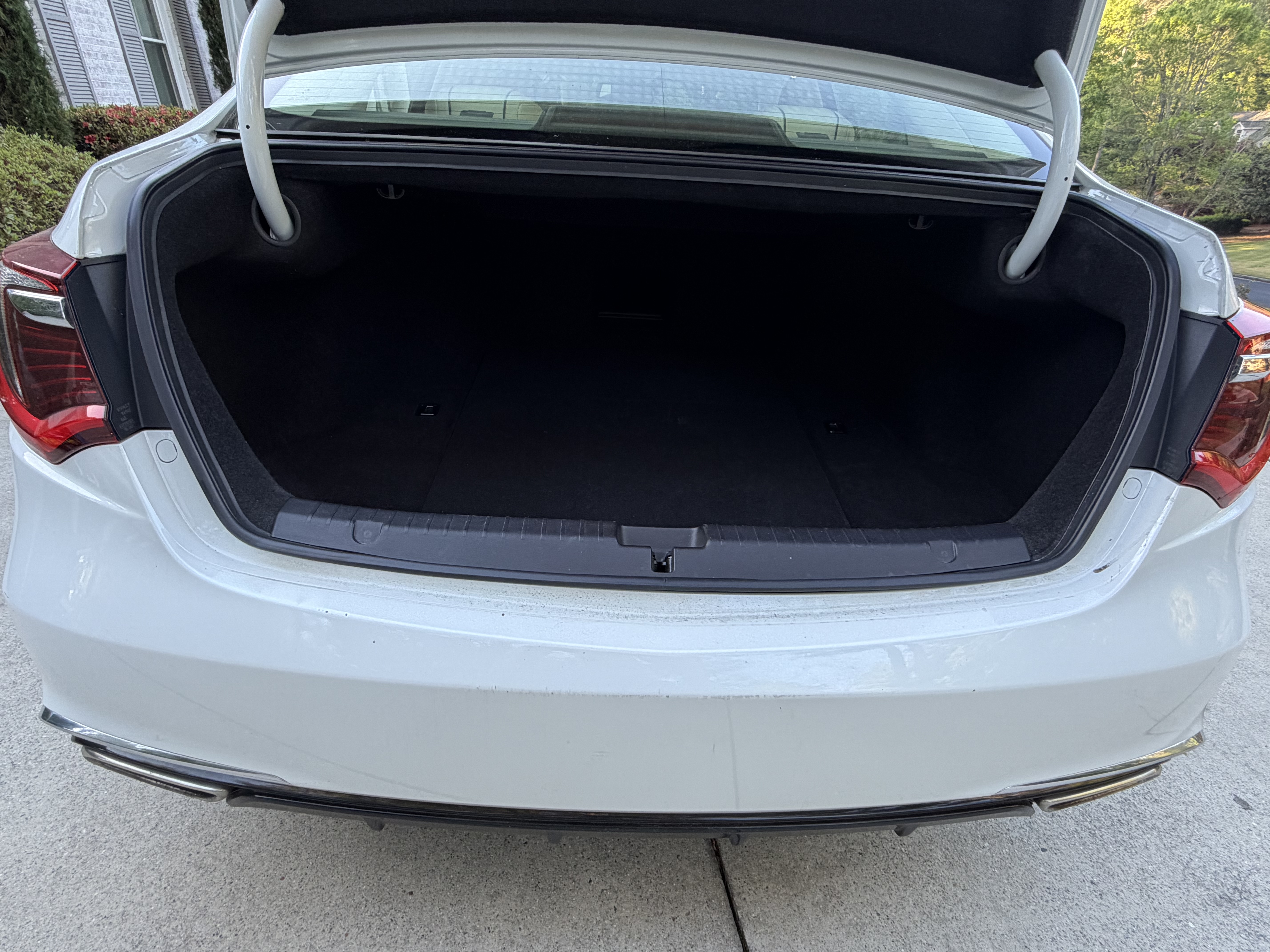 Used 2019 Acura RLX w/ Technology Package FWD image 15