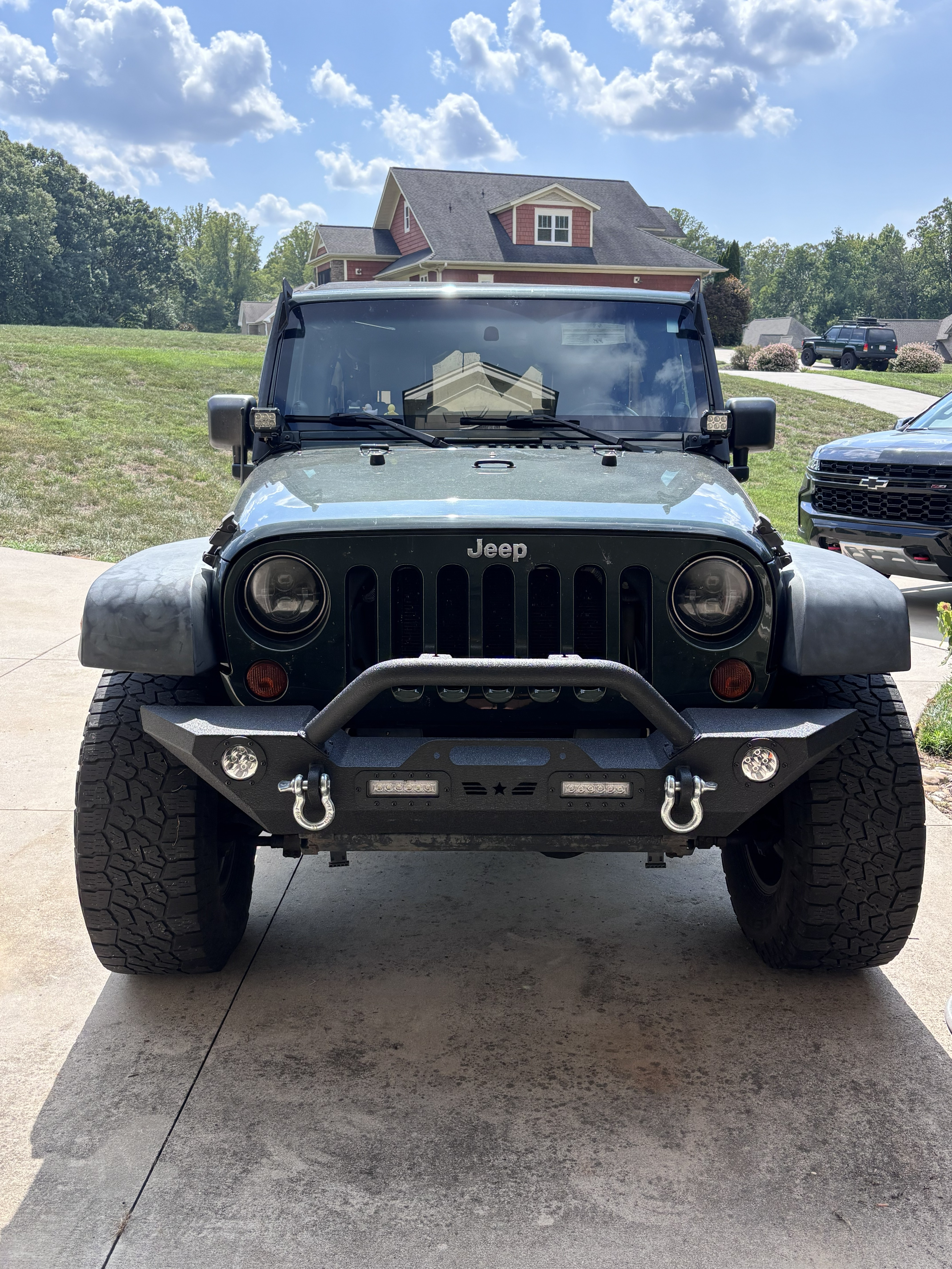 Used 2010 Jeep Wrangler Unlimited Rubicon w/ Trailer Tow Group AWD/4WD image 2