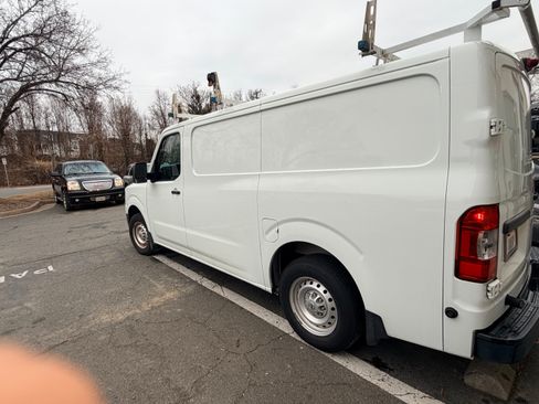 Used 2014 Nissan NV 2500 S w/ Power Basic Package image 8