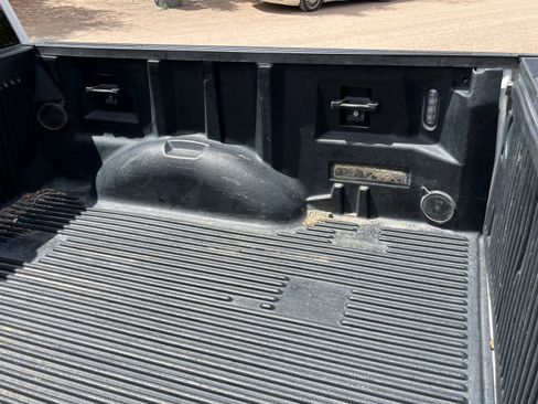 Used 2021 Ford F150 Lariat w/ FX4 Off-Road Package AWD/4WD image 12