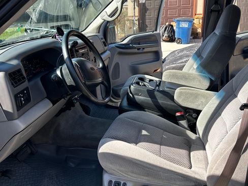 Used 2001 Ford F350 2WD Crew Cab Super Duty image 13