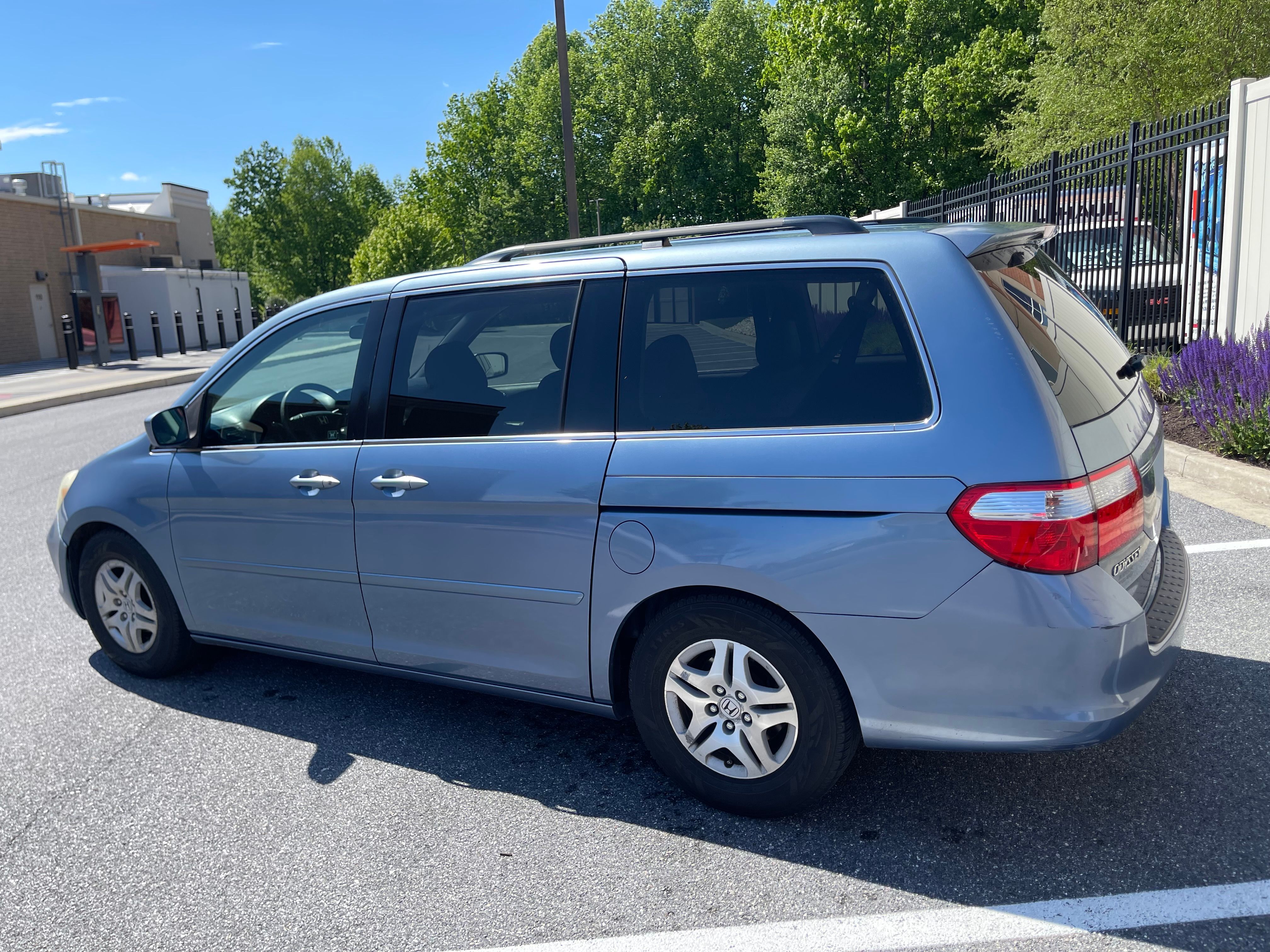 Used 2007 Honda Odyssey EX image 1