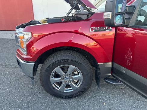 Used 2019 Ford F150 XLT w/ Equipment Group 302A Luxury image 18