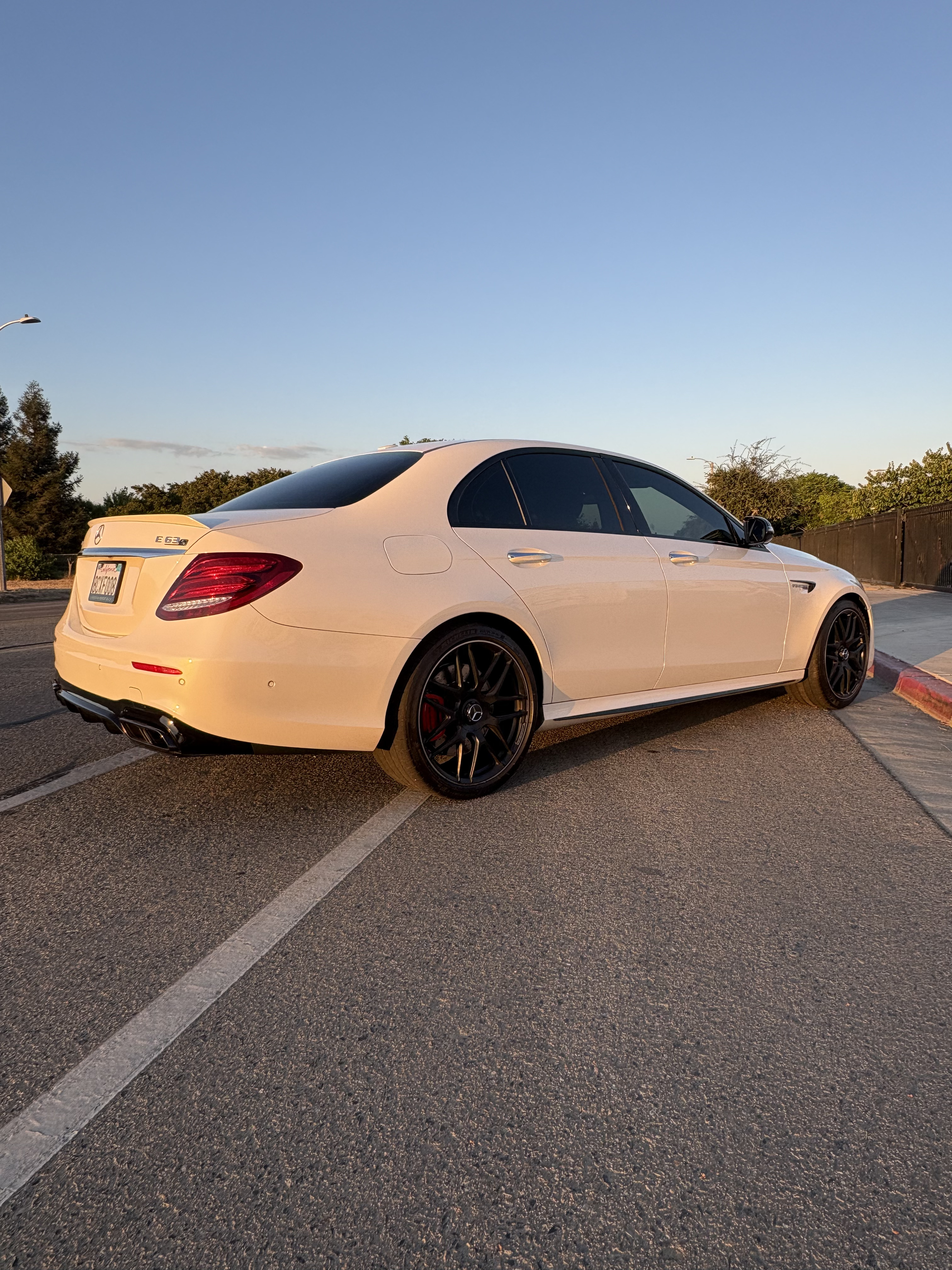 Used 2018 Mercedes-Benz E 63 AMG S image 19