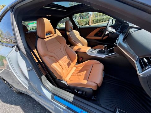 Used 2024 BMW M2 w/ Lighting Package image 21