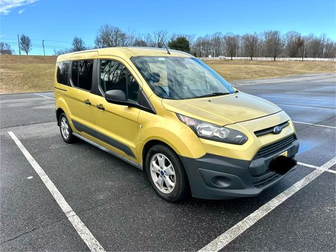 Used 2018 Ford Transit Connect XL image 1
