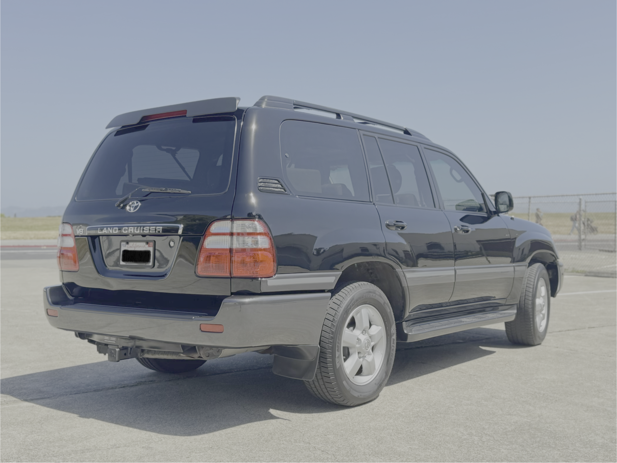 Used 2004 Toyota Land Cruiser AWD/4WD image 8