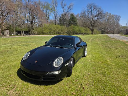 Used 2008 Porsche 911 Carrera S image 2
