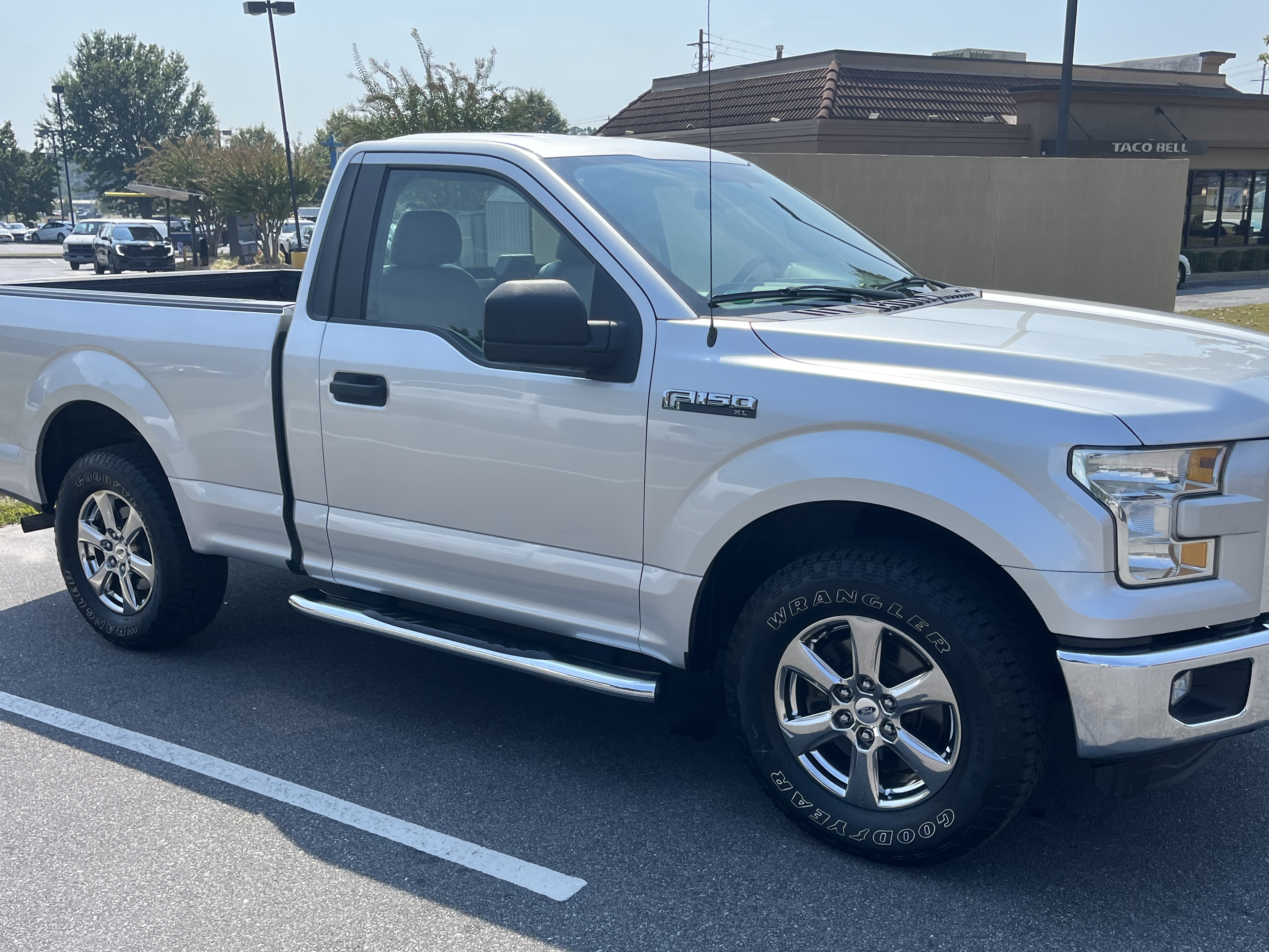 Used 2015 Ford F150 XL w/ Equipment Group 101A Mid RWD image 8